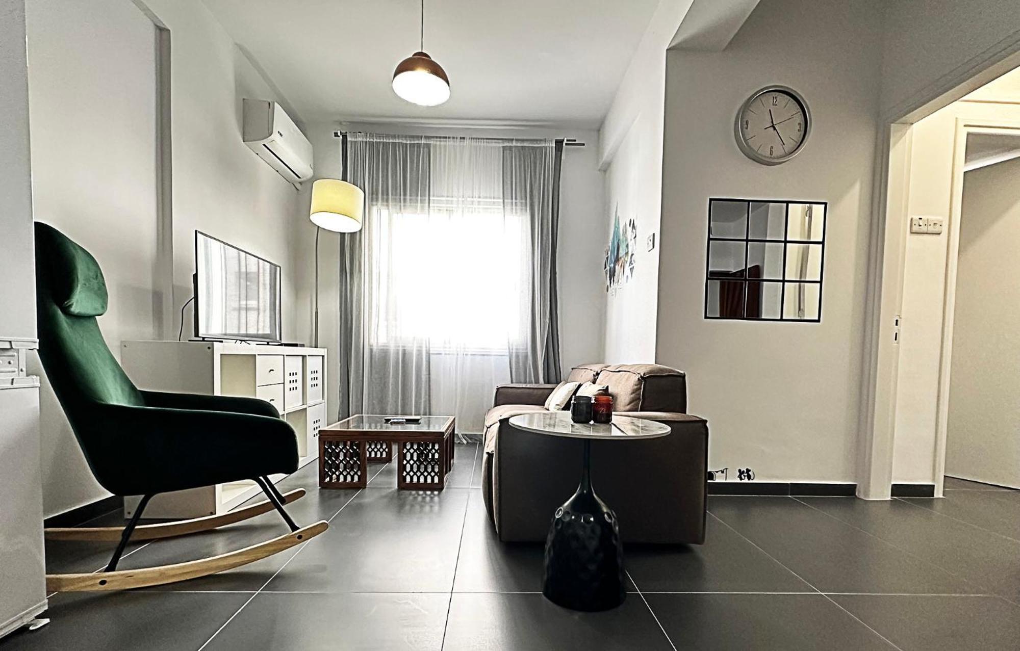 Home Away One Bedroom Apartment In Nicosia Exteriör bild