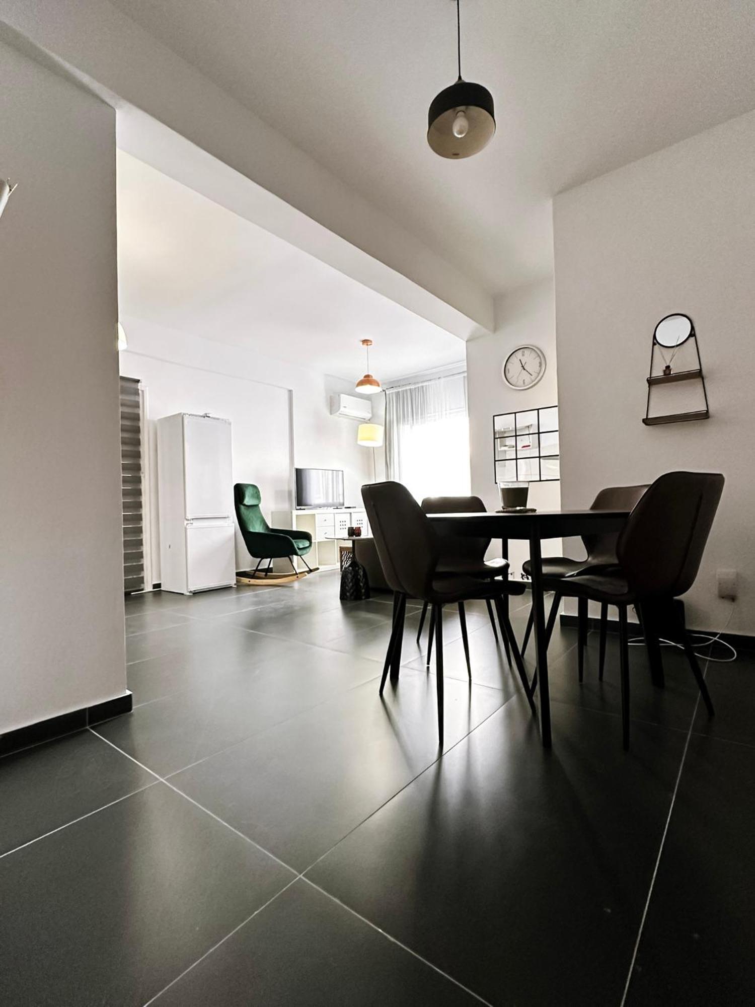 Home Away One Bedroom Apartment In Nicosia Exteriör bild
